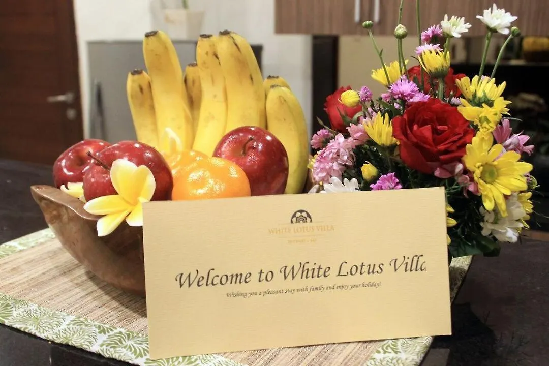 White Lotus Villa By Miel Property Seminyak  Seminyak (Bali)